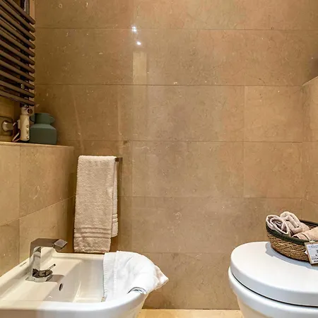 Modern A C 2br 4p - Cannes